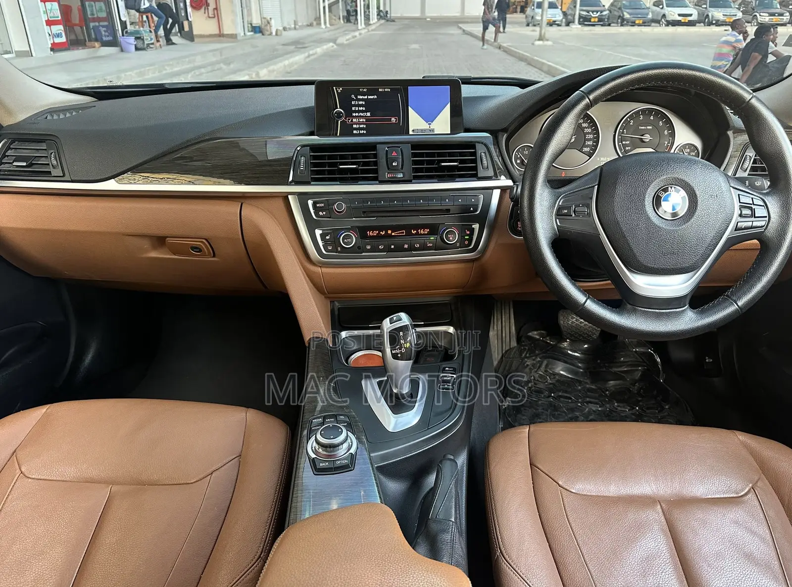 BMW 3 Series 2013 Black