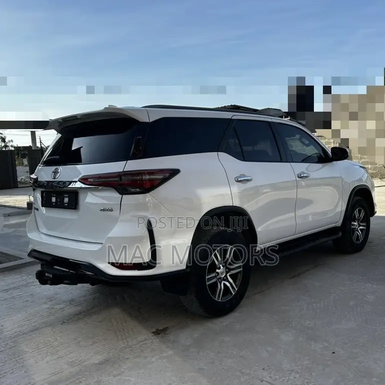 Toyota Fortuner 2020 White