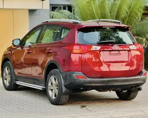 Toyota RAV4 2015 Burgundy