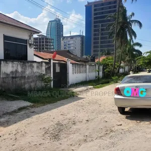 4bdrm House in Makumbusho, Sinza for sale