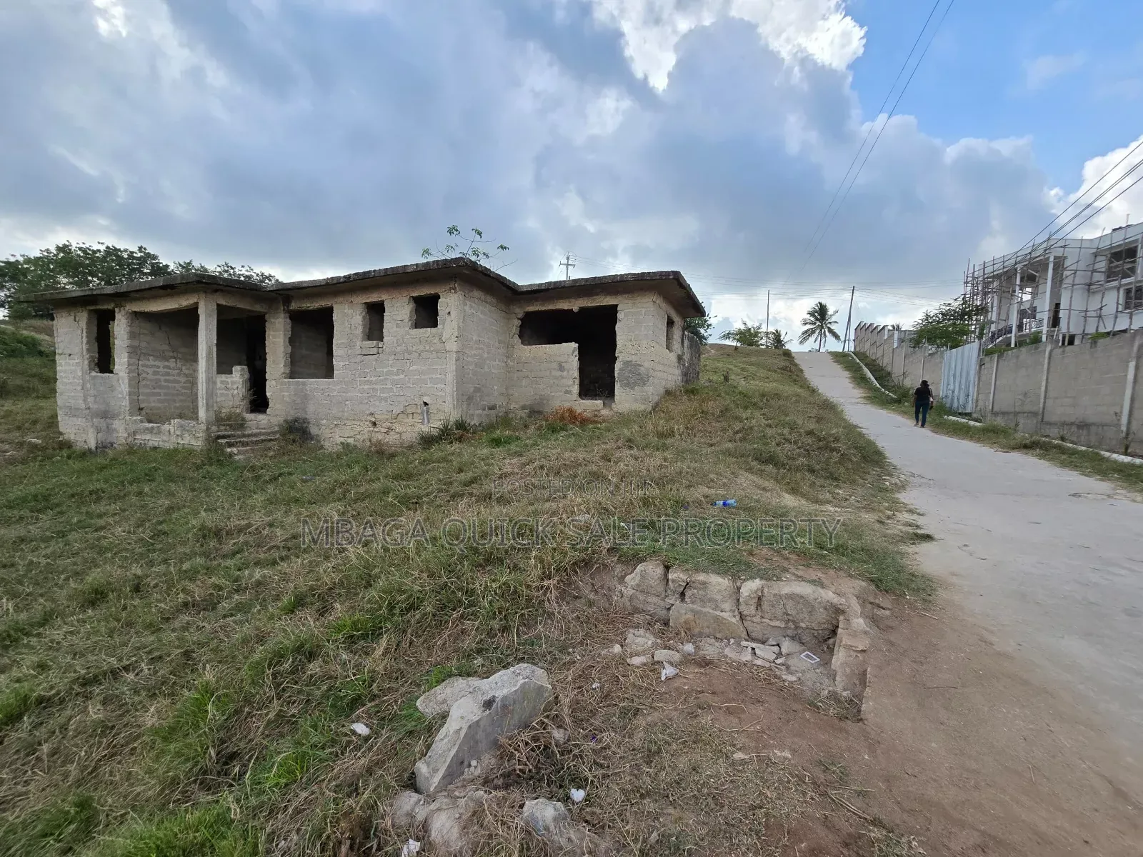 4bdrm House in Makumbusho, Sinza for sale