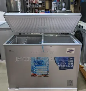Roch Chest Freezer 250L