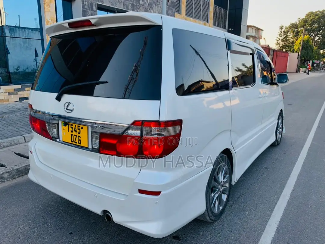 Toyota Alphard 2006 White