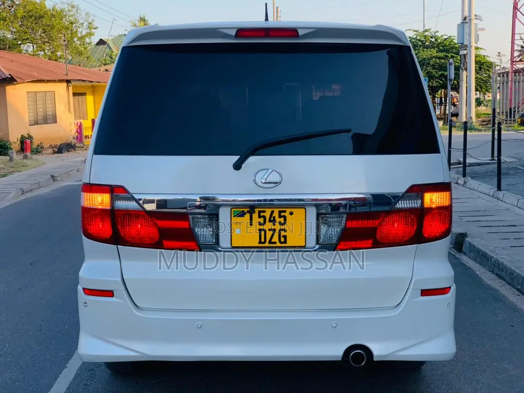 Toyota Alphard 2006 White