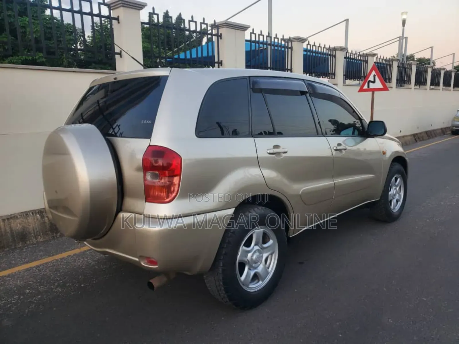 Toyota RAV4 2005 Silver