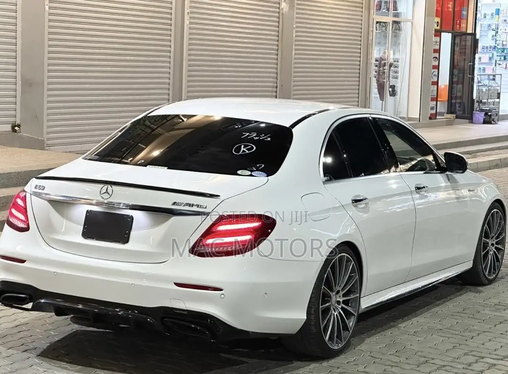 Mercedes-Benz E250 2017 White