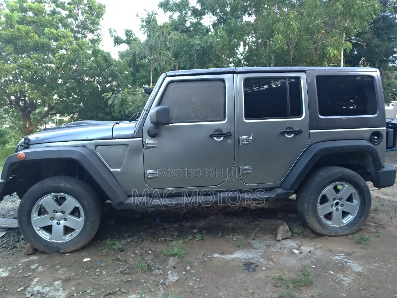 Jeep Wrangler 2010 Gray