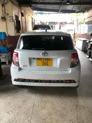 Toyota IST 2007 White