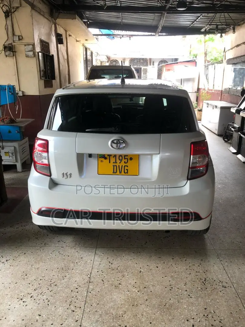 Toyota IST 2007 White