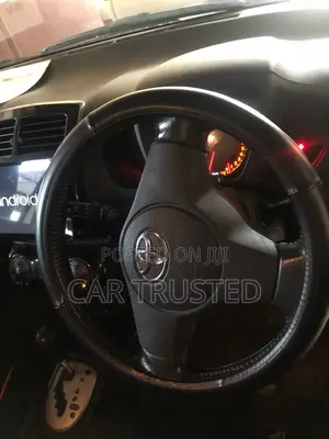 Toyota IST 2007 White