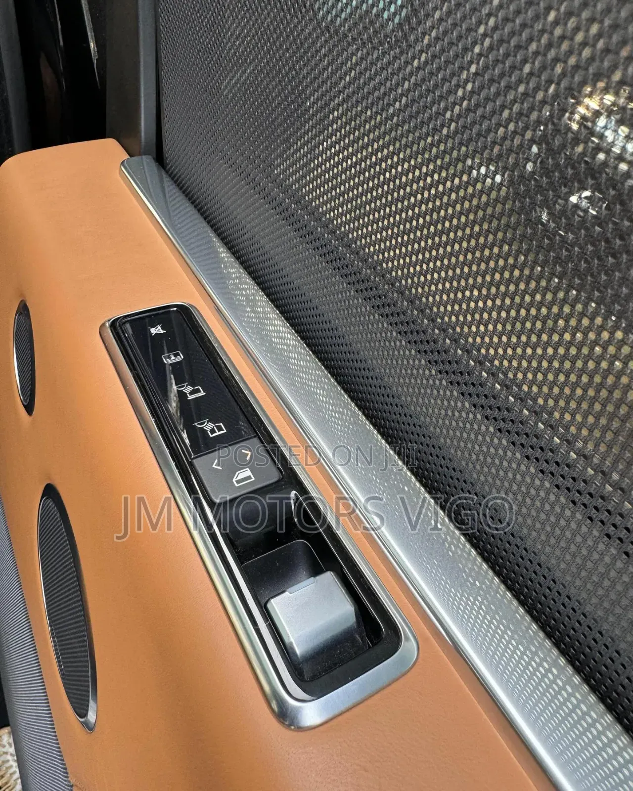 Land Rover Range Rover Vogue 2019 Black