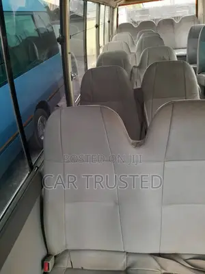 Toyota Coaster 1999 Green