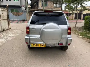 Toyota RAV4 1.8 2005 Silver