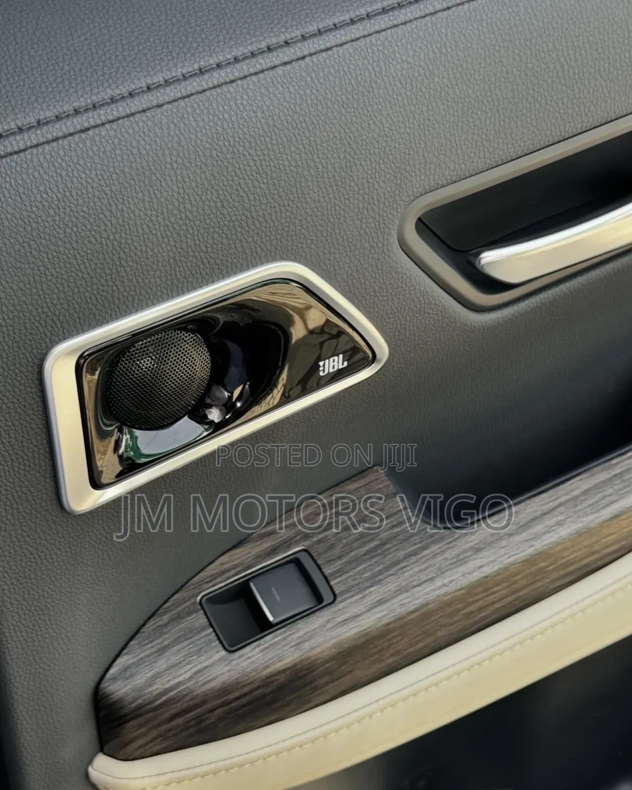 Toyota Land Cruiser 3.3 Diesel 4WD 2022 Pearl