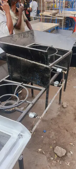 Gas Commercial Cooker