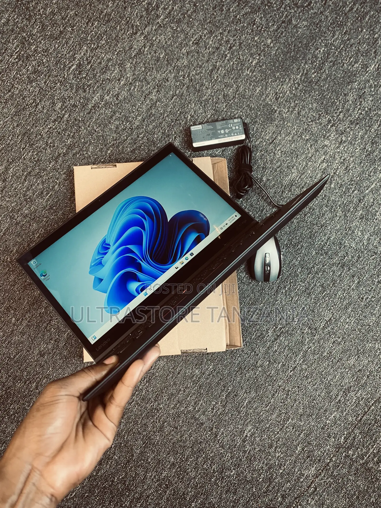 New Laptop Lenovo Thinkpad X1 Yoga 8GB Intel Core I5 SSD 256GB