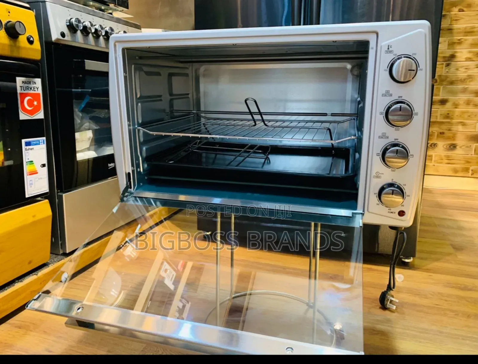 Westpoint Oven 63L Silver