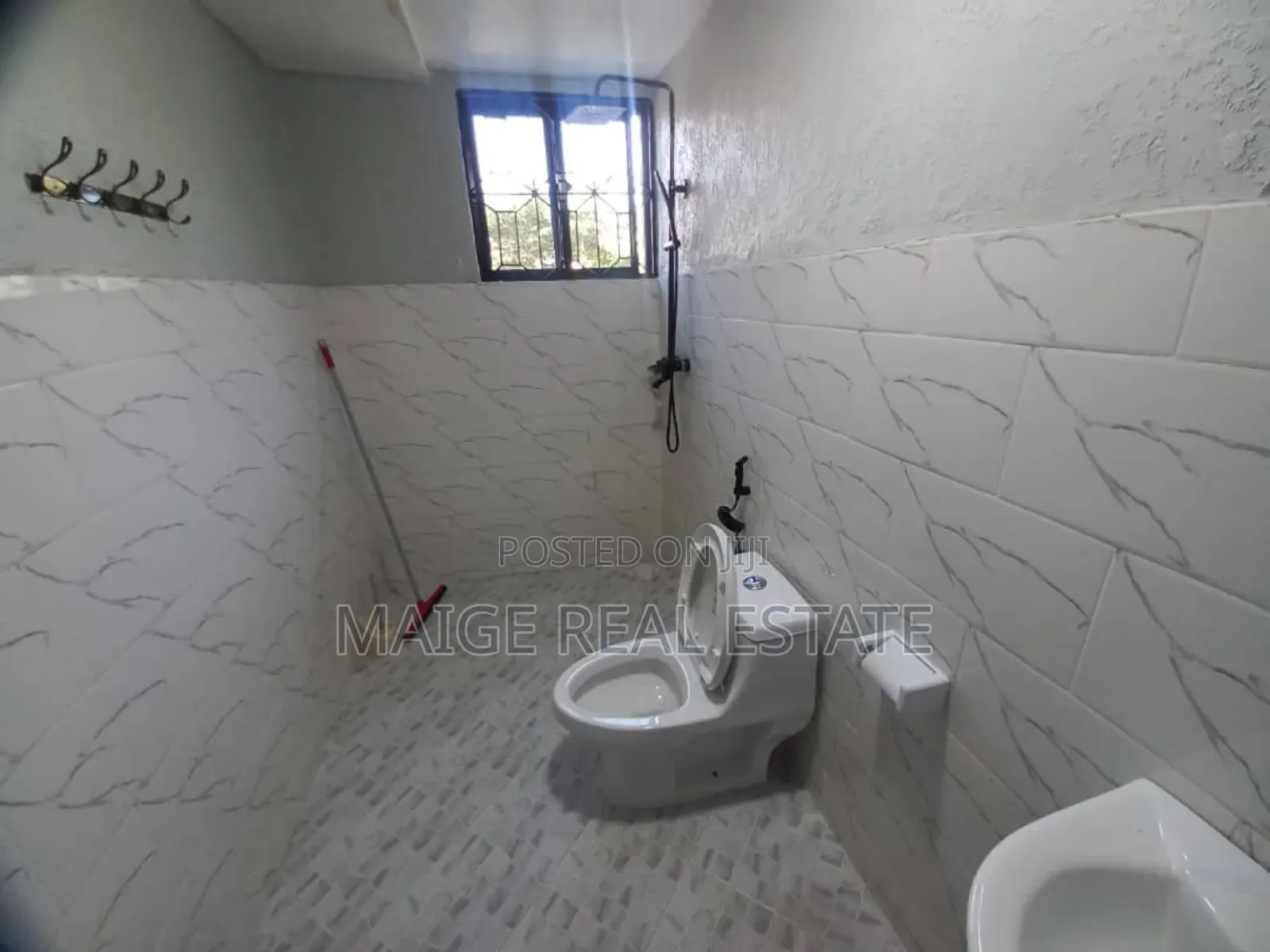 Furnished 2bdrm Villa in Masaki for rent