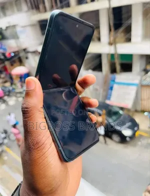 Samsung Galaxy Z Flip4 256 GB Blue