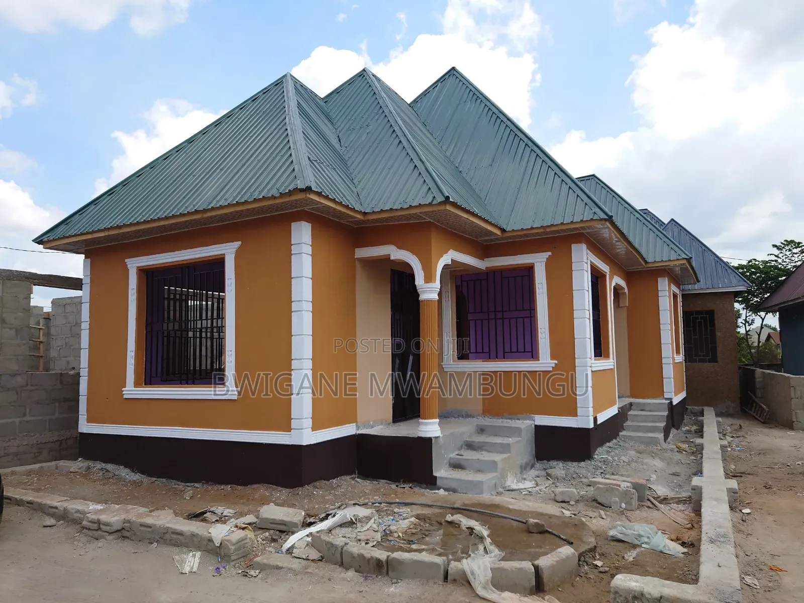 3bdrm Apartment in Mbagala Chamazi for sale