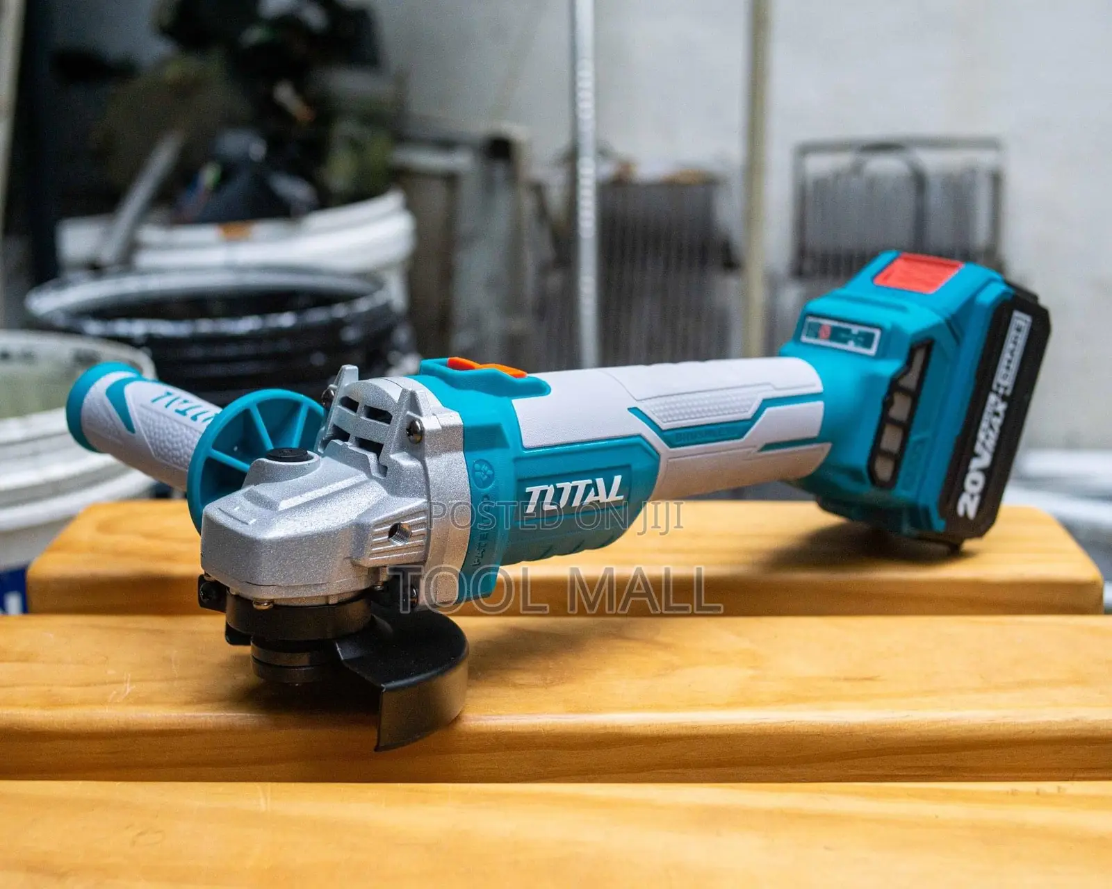 Total Cordless Angle Grinder 20V TAGLI1152