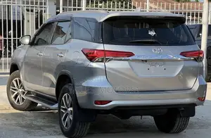 Toyota Fortuner 2020 Gray