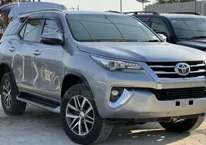 Toyota Fortuner 2020 Gray