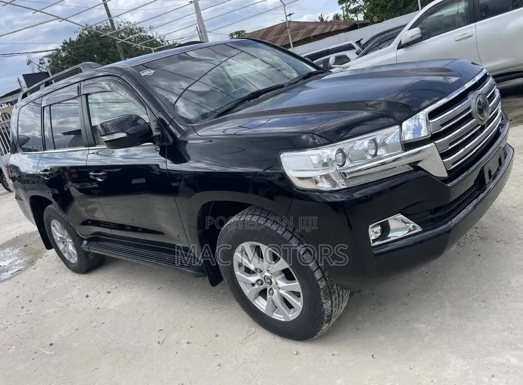 Toyota Land Cruiser 4.5 V8 VXR 2016 Black