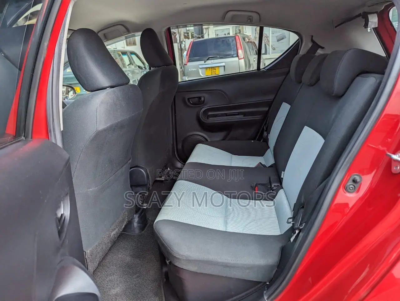 Toyota Aqua 2013 Red