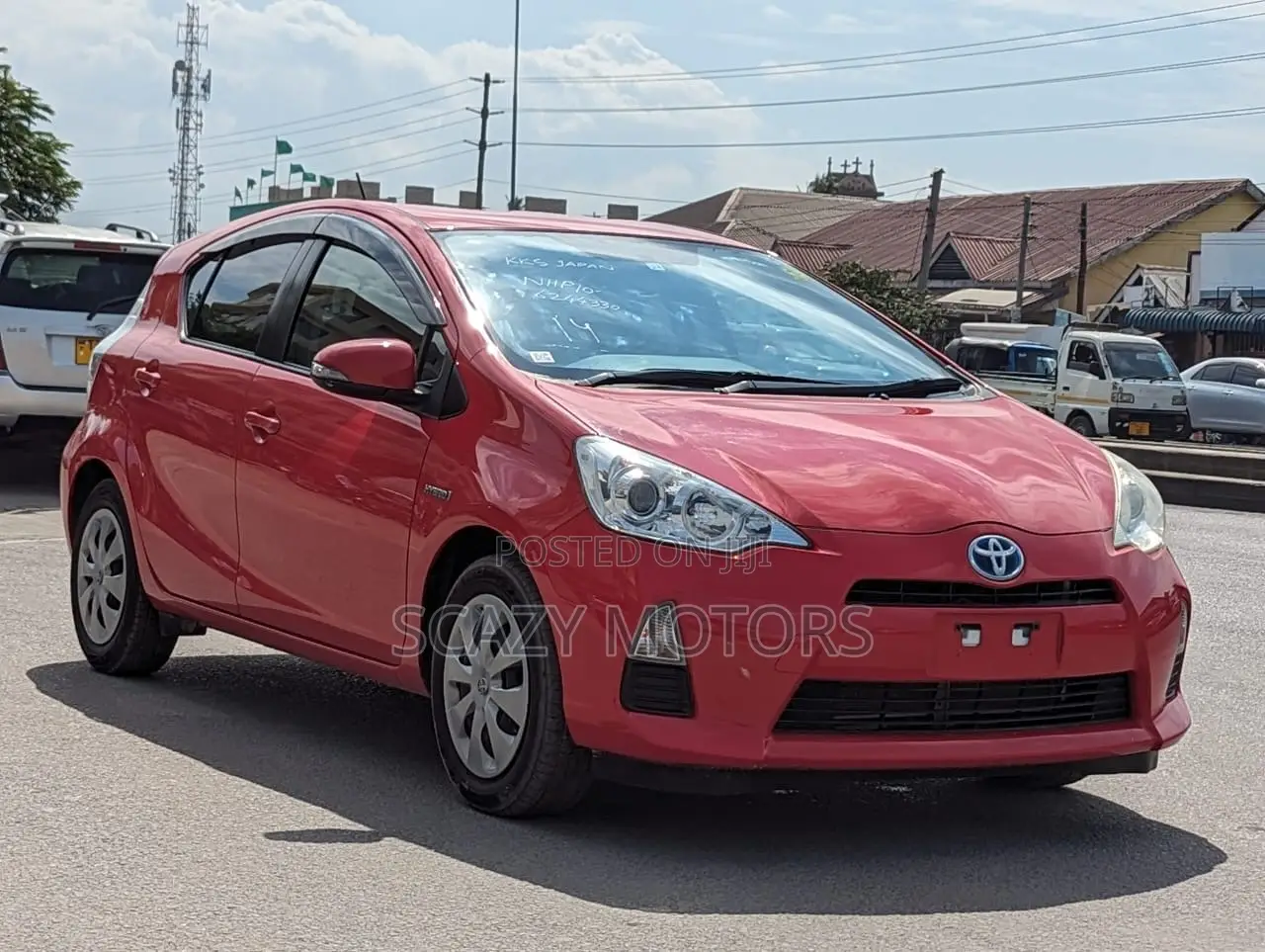 Toyota Aqua 2013 Red