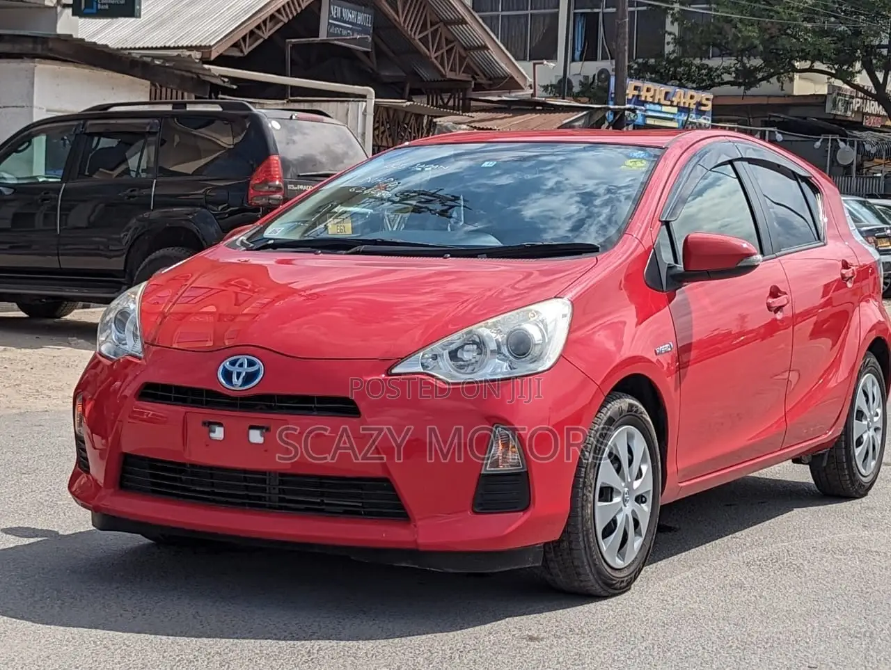 Toyota Aqua 2013 Red