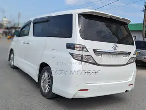 Toyota Vellfire 2009 White