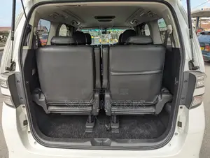 Toyota Vellfire 2009 White