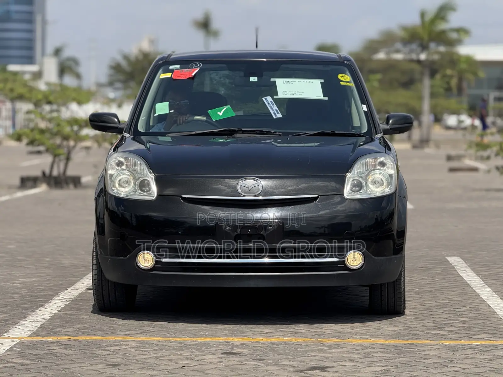 Mazda Verisa 2011 Black