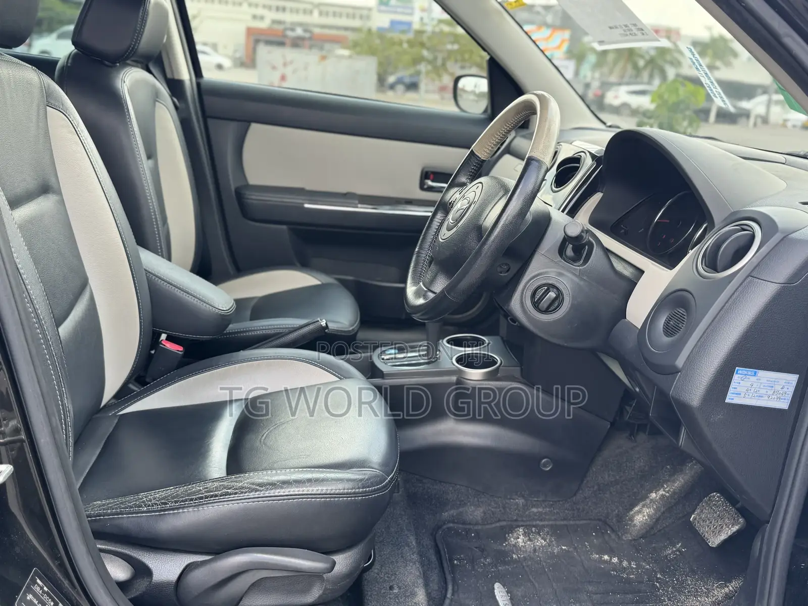 Mazda Verisa 2011 Black