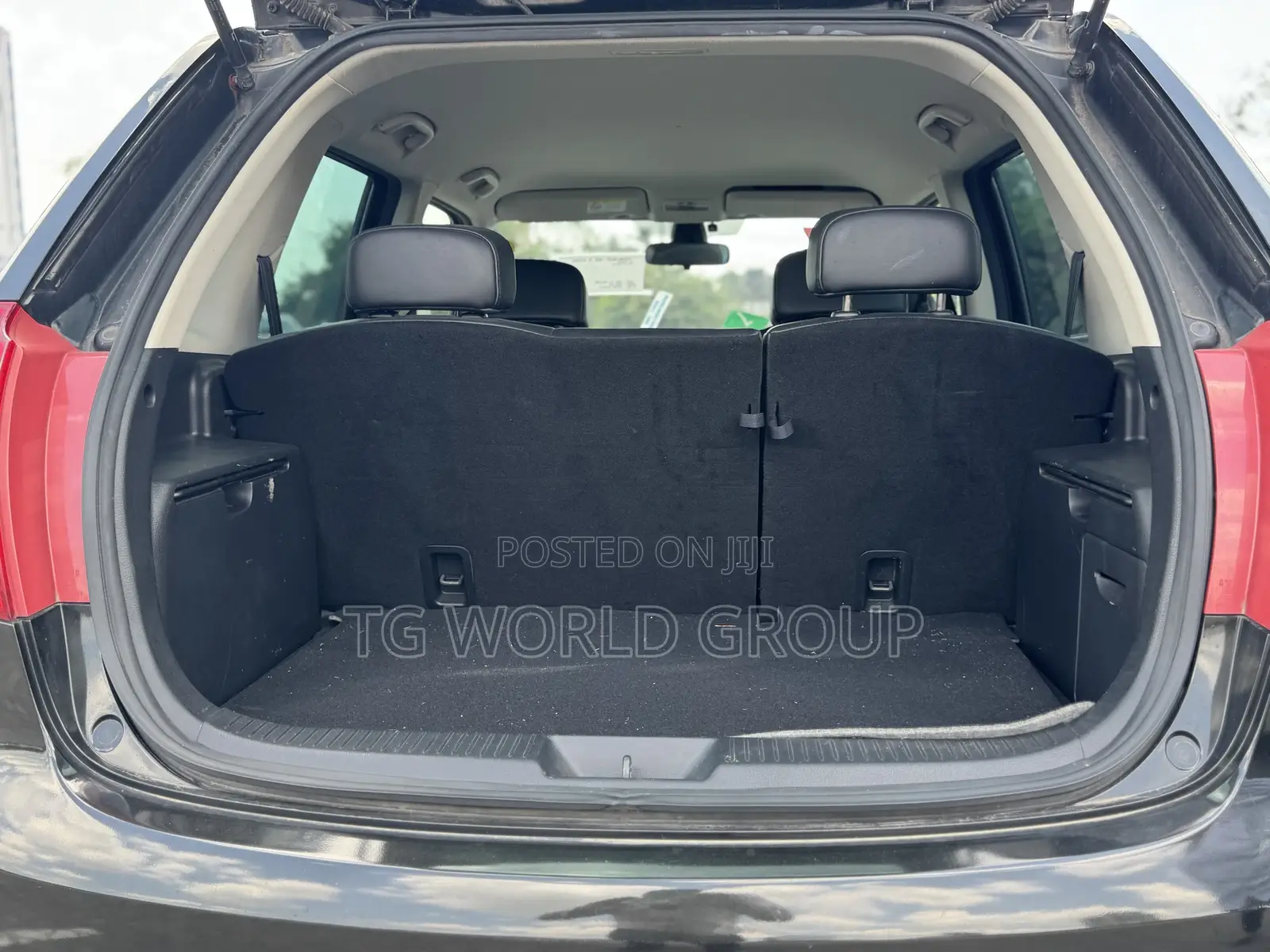 Mazda Verisa 2011 Black