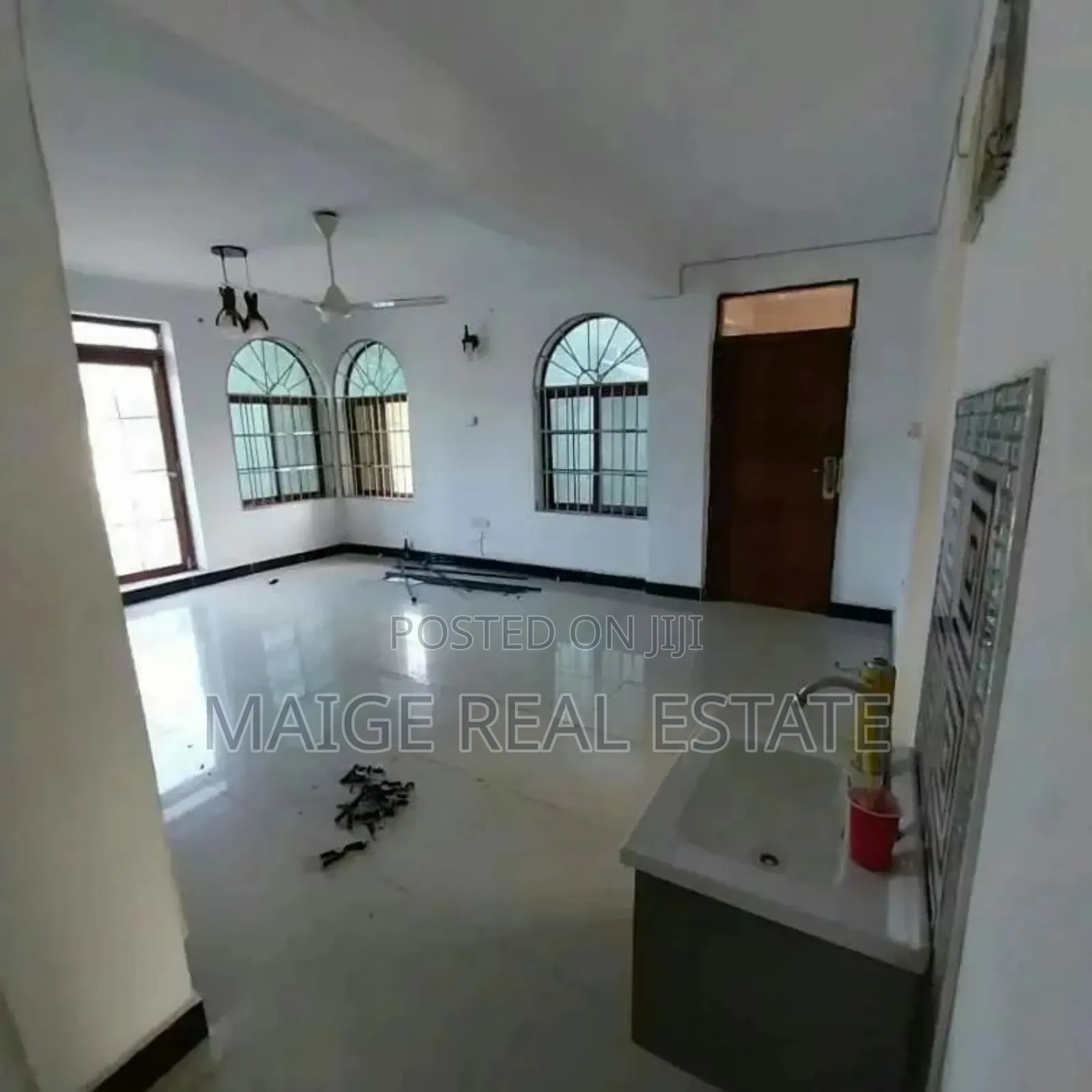 3bdrm Apartment in Msasani for rent