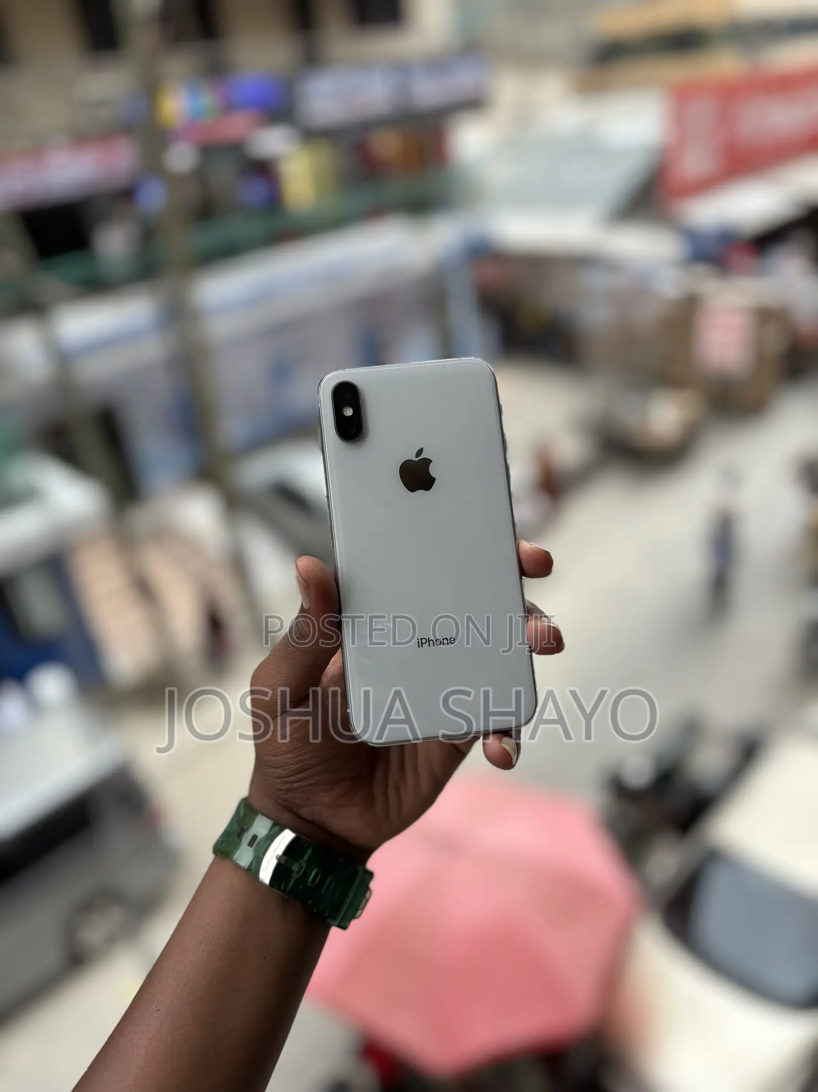 Apple iPhone X 64 GB White