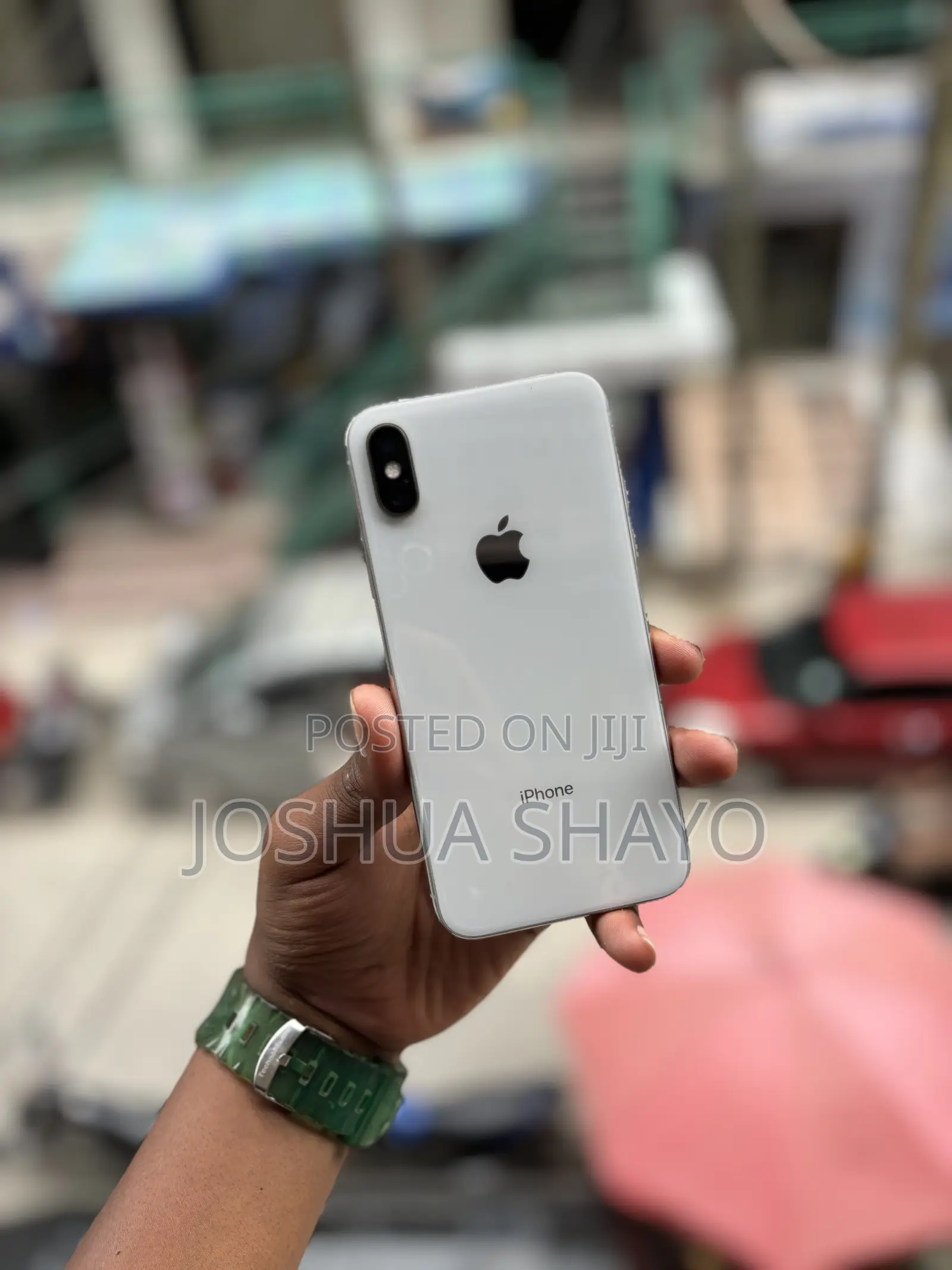 Apple iPhone X 64 GB White