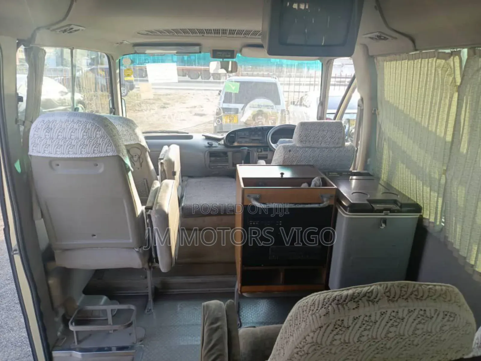 Toyota Coaster 2002 Beige