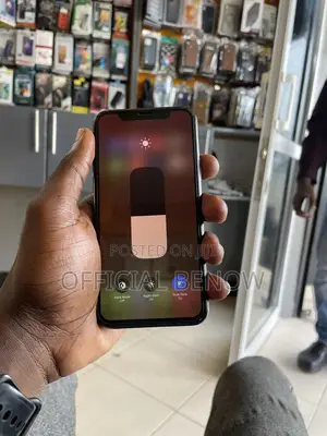 Apple iPhone 11 Pro 64 GB Gray