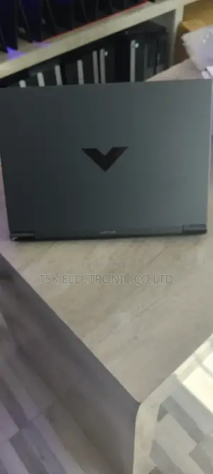 Laptop HP Victus 15 8GB AMD Ryzen 5 SSD 512GB