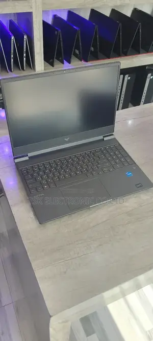 Laptop HP Victus 15 8GB AMD Ryzen 5 SSD 512GB