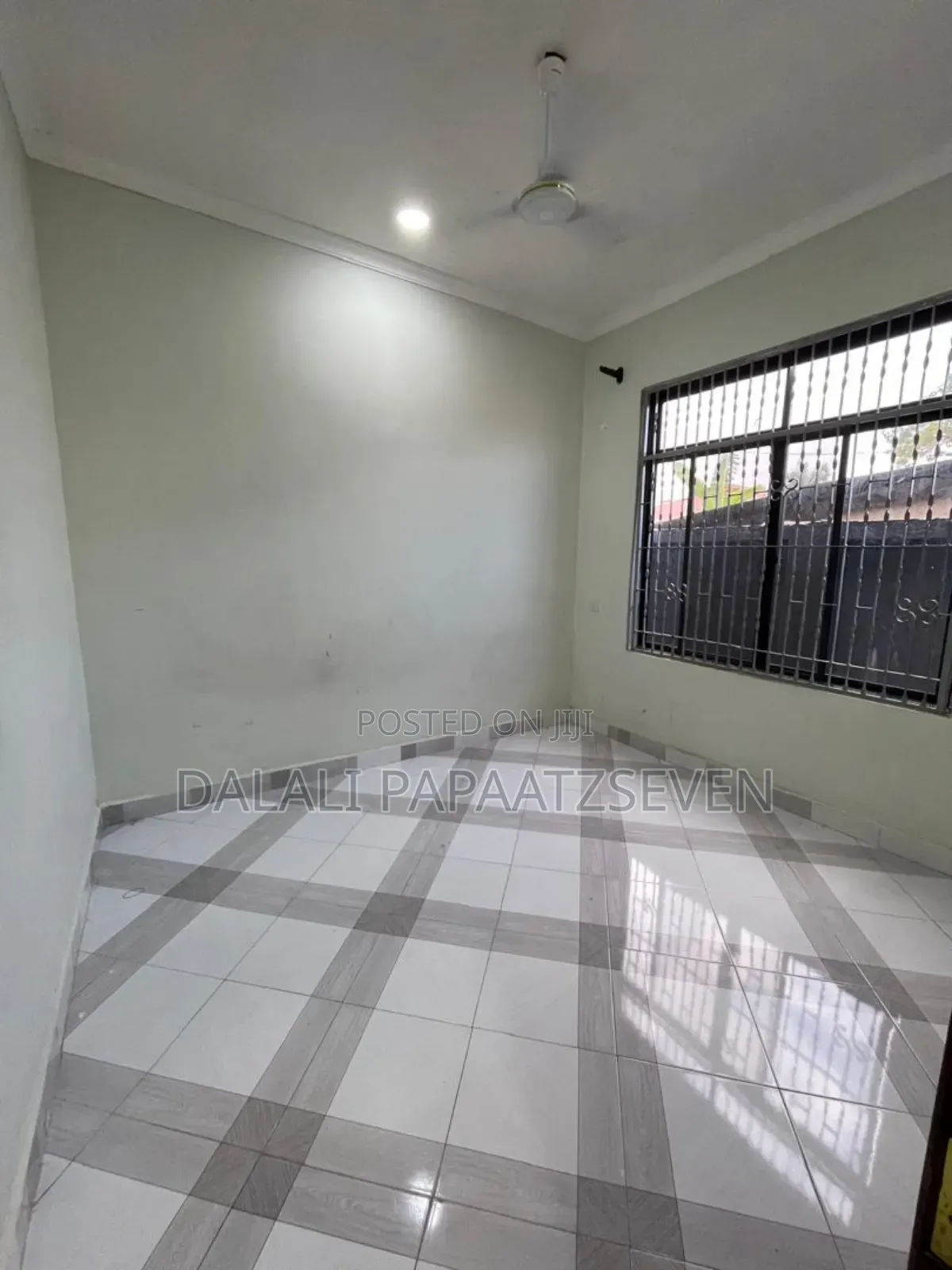 1bdrm Apartment in Dalalipapaatzseven, Kinondoni for rent
