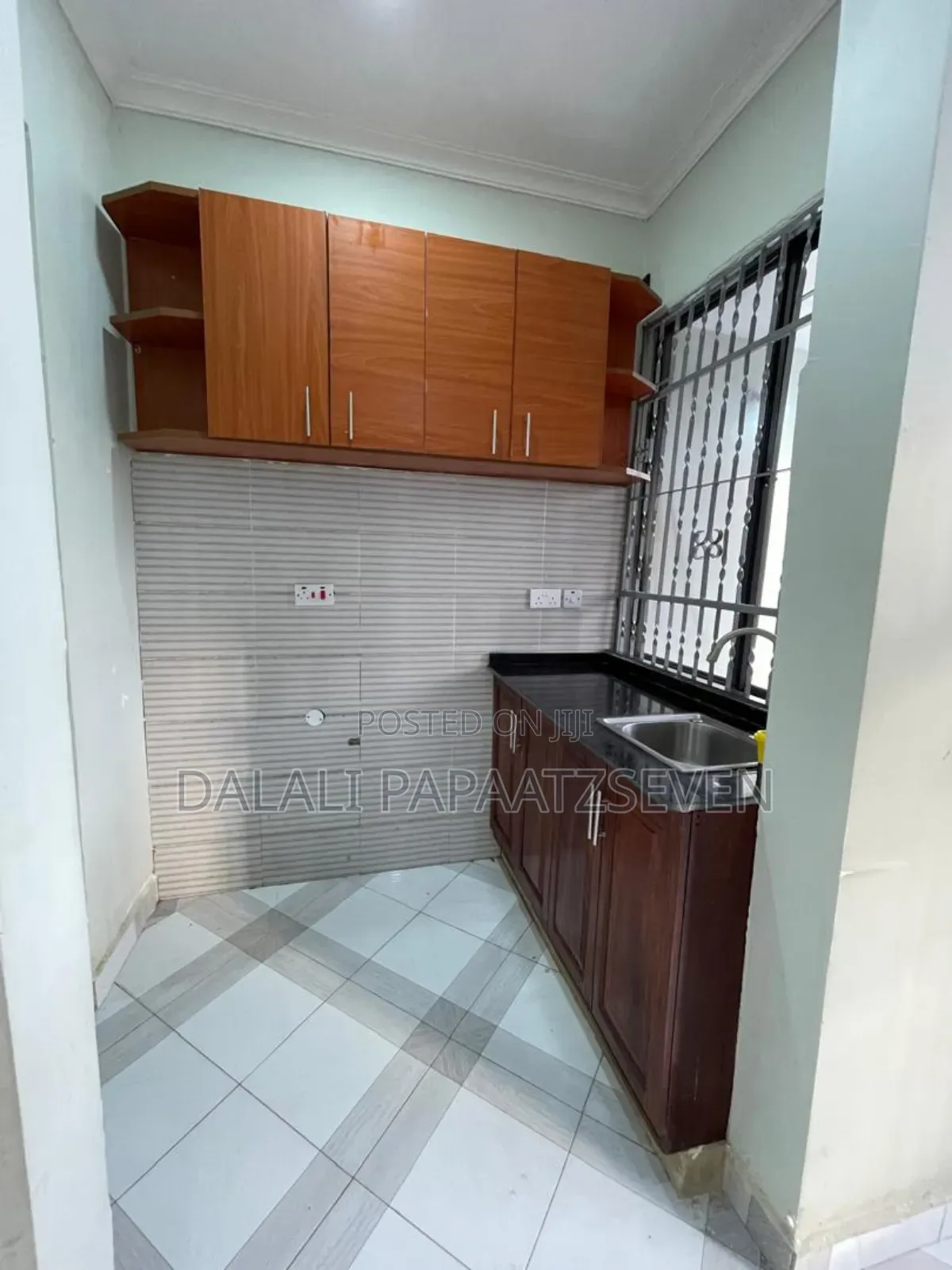 1bdrm Apartment in Dalalipapaatzseven, Kinondoni for rent