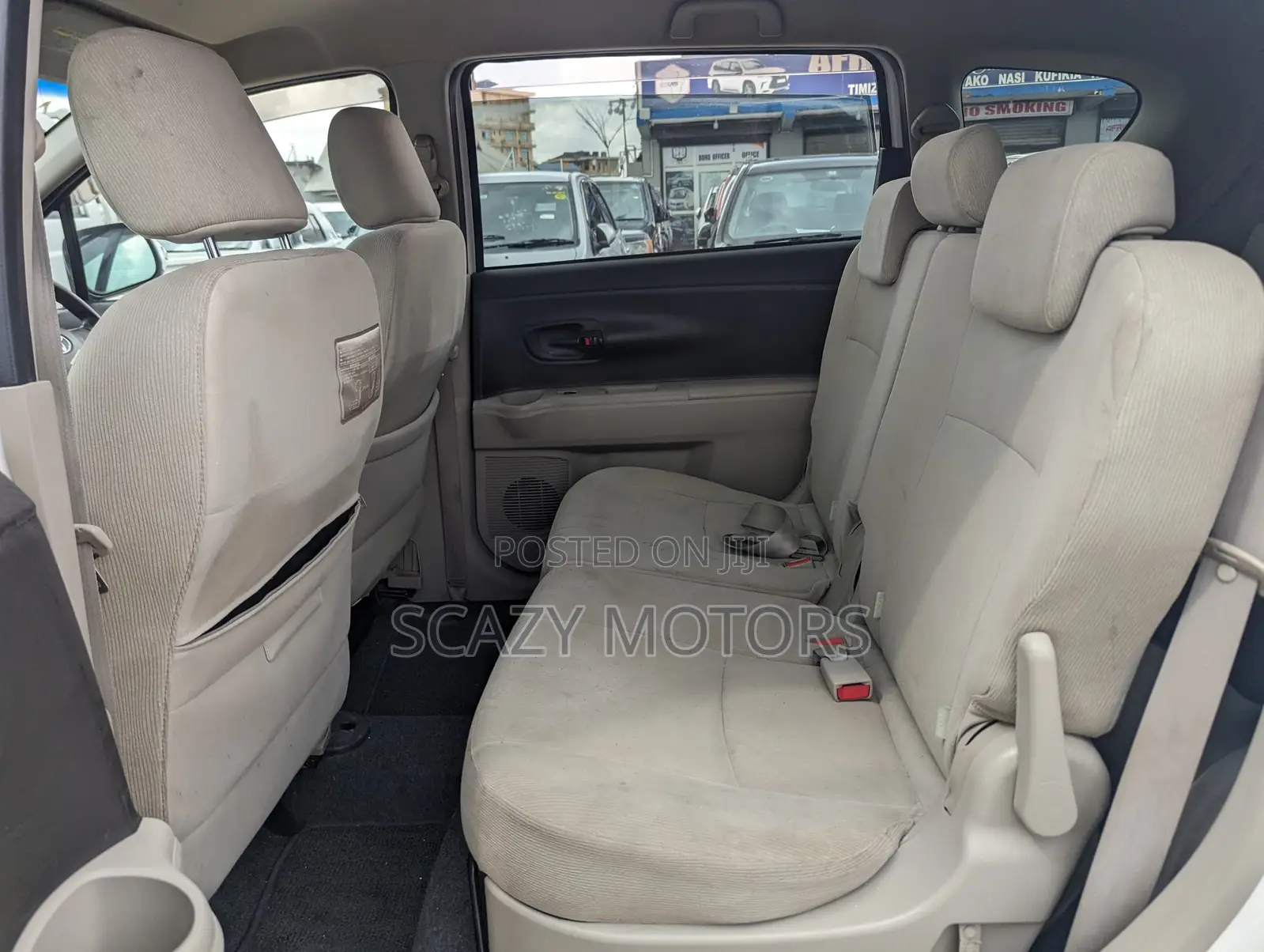 Toyota Passo Sette 2009 Off white