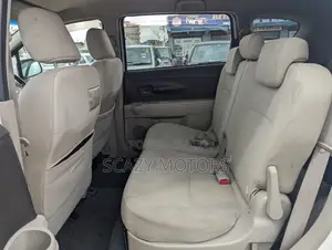 Toyota Passo Sette 2009 Off white