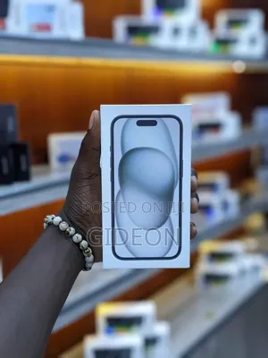 New Apple iPhone 15 128 GB Gray