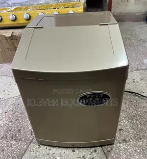 25kg Commercial Ice Maker