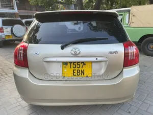 Toyota Corolla RunX 1.5 X AWD 2004 Gold